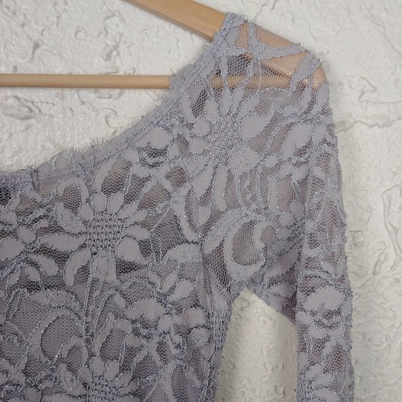Lavender Lace Bodycon Stretch Dress - Picture 6 of 6